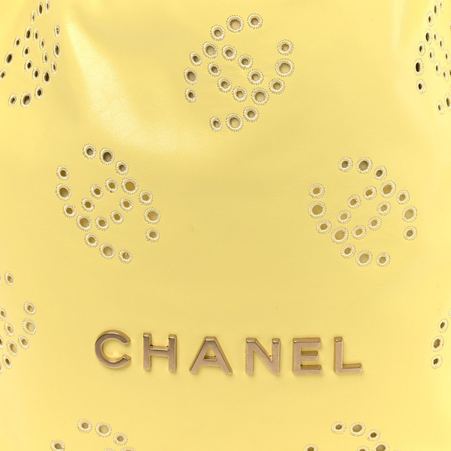 Shiny Calfskin Eyelet CC Small Chanel 22 Light Yellow