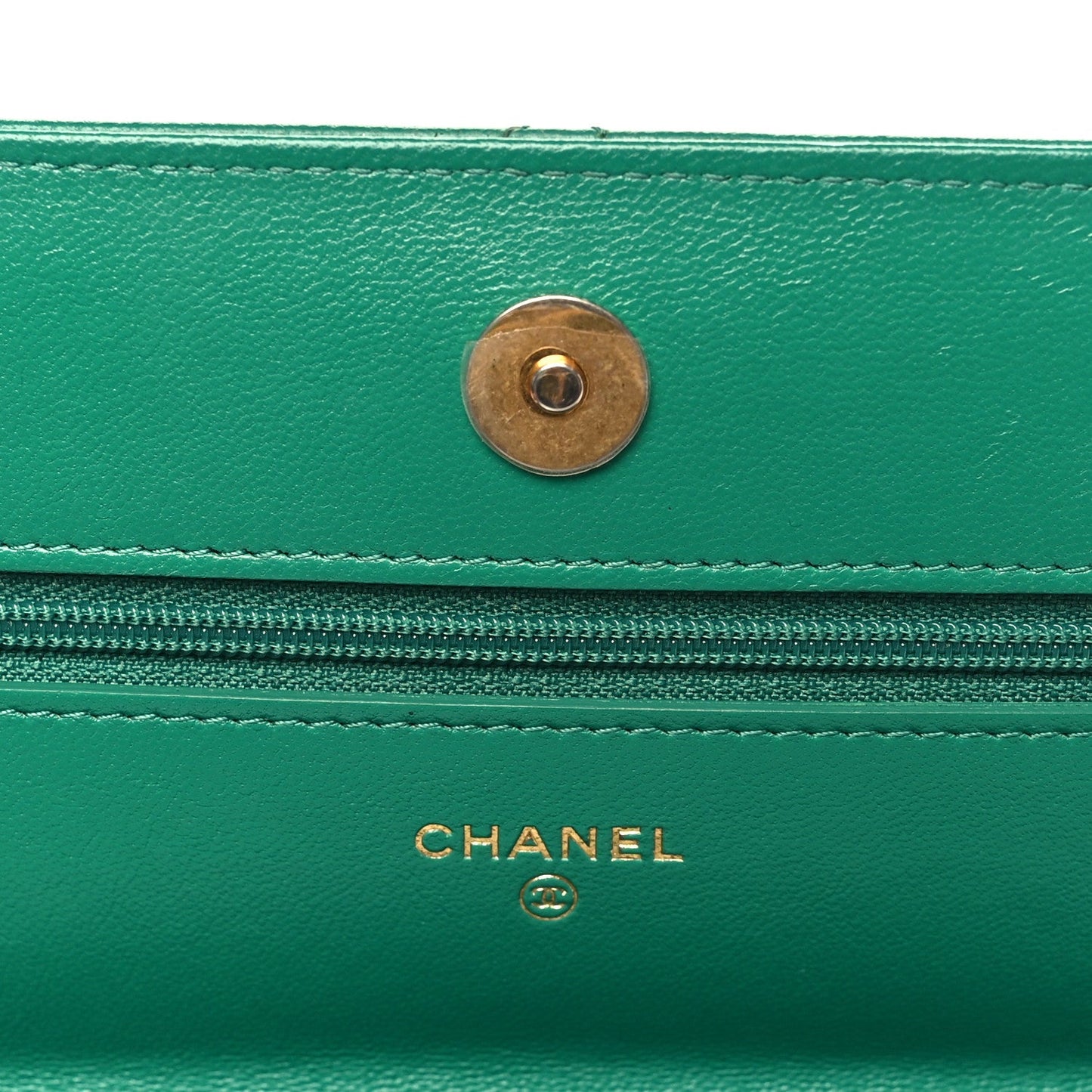 Lambskin Quilted Chanel 19 Wallet On Chain WOC Green