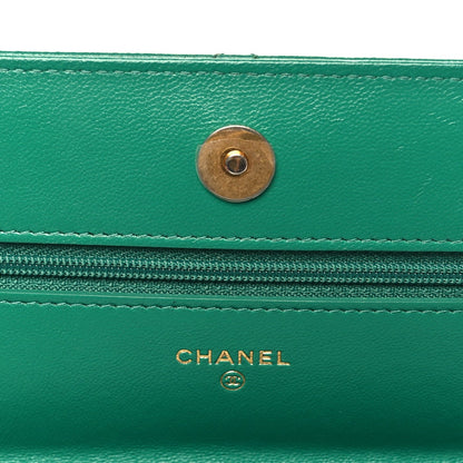 Lambskin Quilted Chanel 19 Wallet On Chain WOC Green