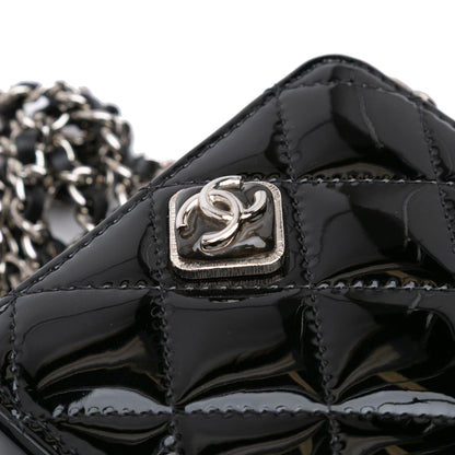 Chanel CC Quilted Patent Diamond Resin Clutch With Chain