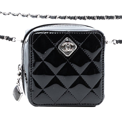 Chanel CC Quilted Patent Diamond Resin Clutch With Chain