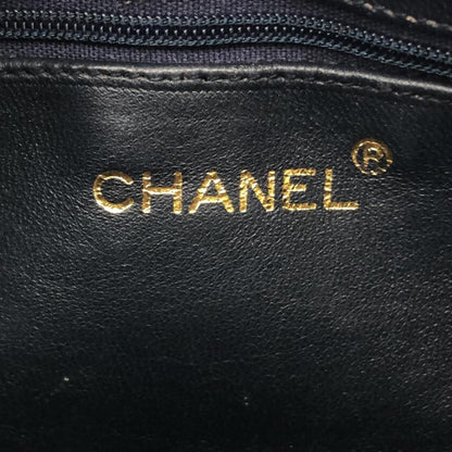 Chanel CC Tassel Lambskin Leather Shoulder Bag (SHG-DJNDFs)