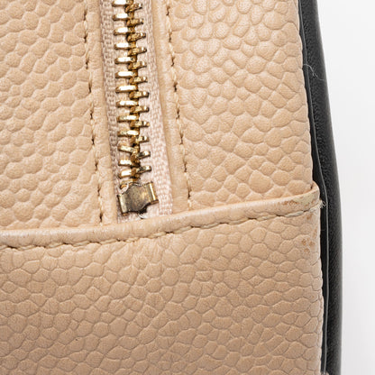 Chanel Caviar Leather CC Filigree Round Clutch with Chain - FINAL SALE (SHF-eQCfuj)