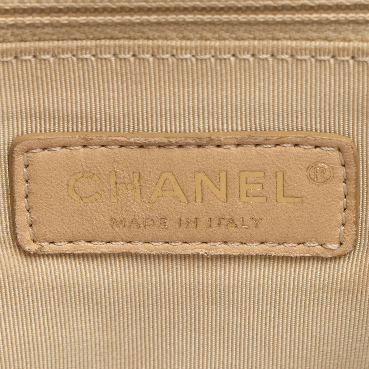 Chanel Grained Calfskin Label Click Large Shoulder Bag (SHF-vwMSPi)