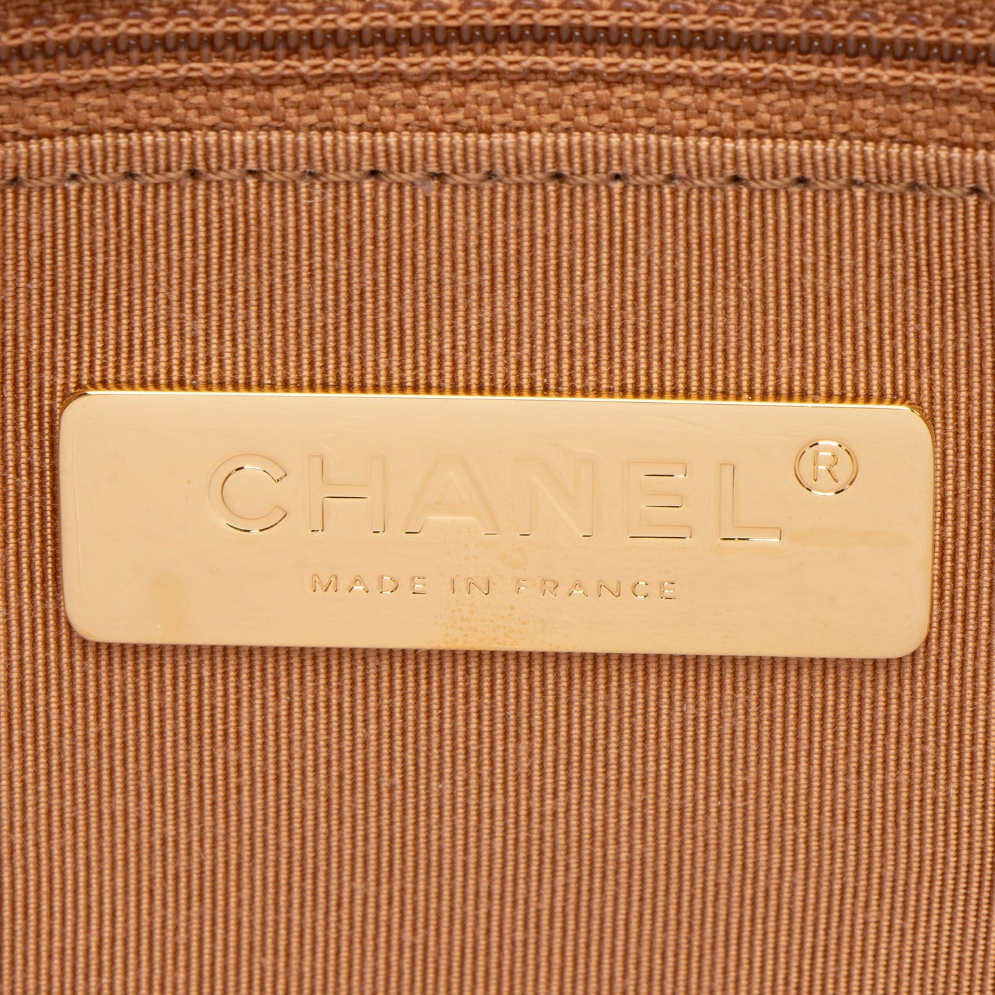 Chanel Lambskin 19 Large Flap Shoulder Bag (SHF-fY8hAg)