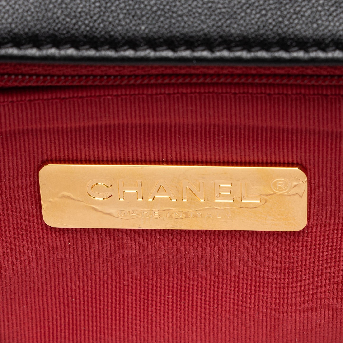 Chanel Lambskin 19 Medium Flap Shoulder Bag (SHF-boGp4i)