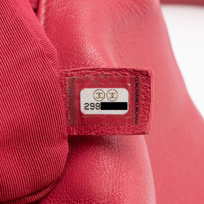 Chanel Lambskin 19 Medium Flap Shoulder Bag (SHF-eBjmry)