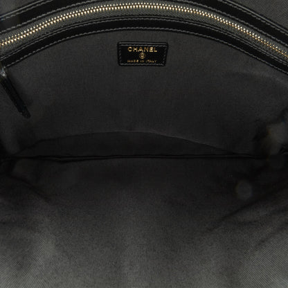 Chanel Large Quilted Caviar Boy O Case Clutch (SHG-AMsEwy)