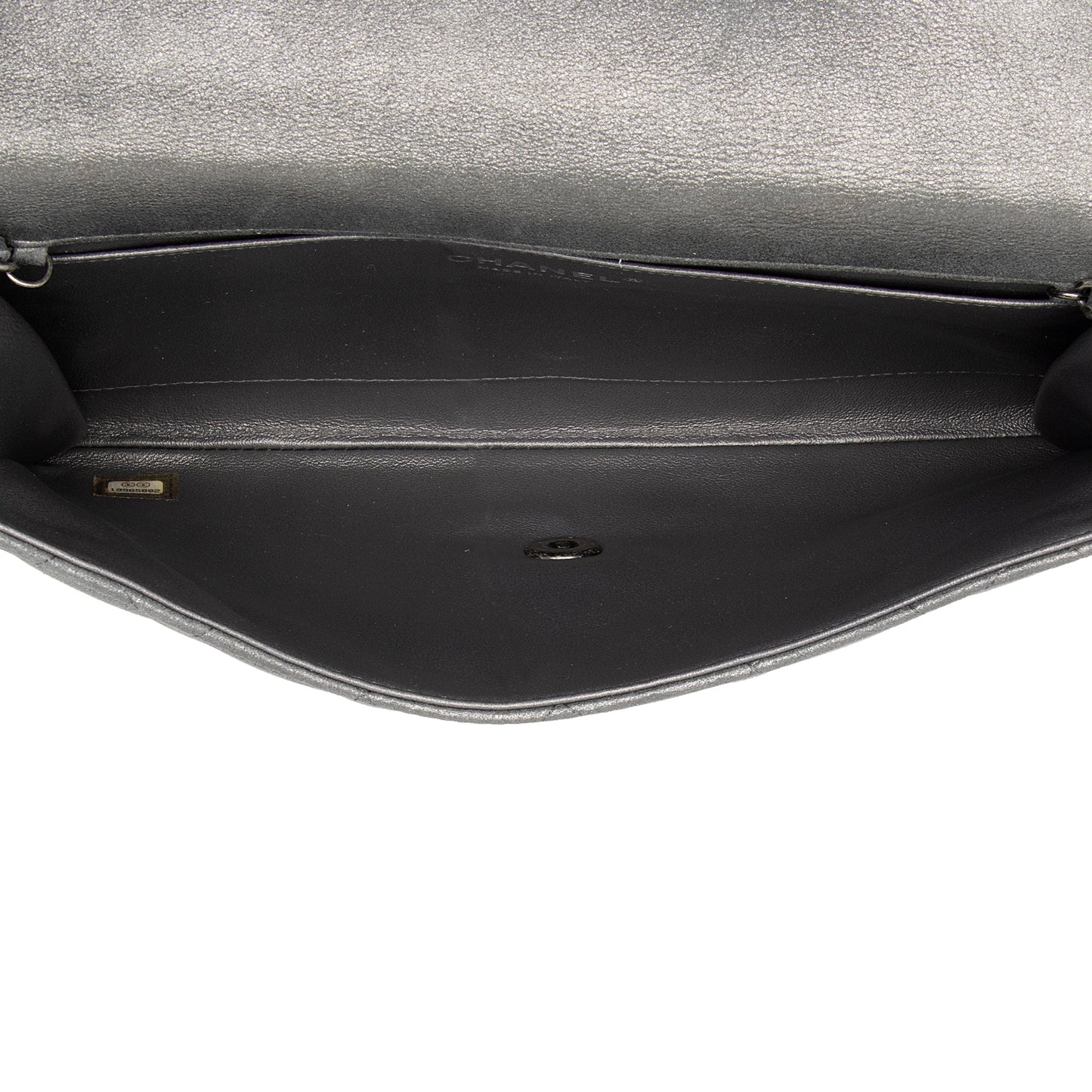 Chanel Metallic Lambskin Flap Clutch on Chain (SHF-bJM9yK)