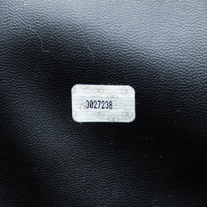 Chanel Quilted CC Lambskin Shoulder Bag (SHG-4n8pB4)