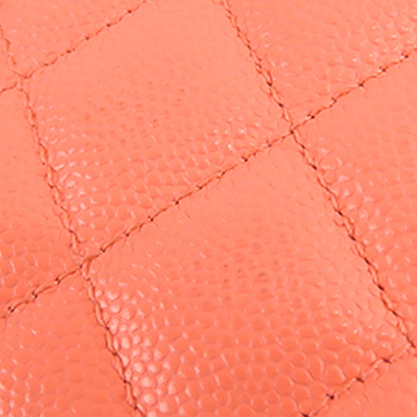 Chanel Quilted Caviar Round Clutch With Chain (SHG-gLWhRd)