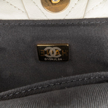 Chanel Quilted Lambskin Pearl Crown Handle Clutch Bag