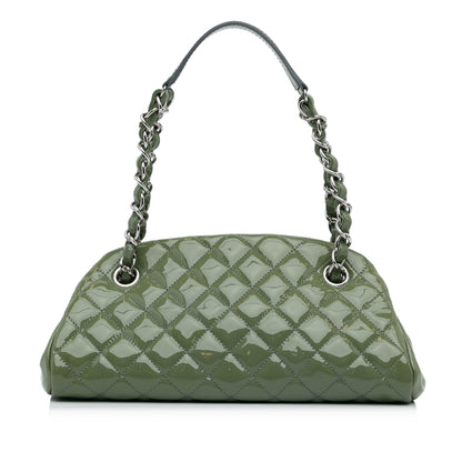 Chanel Small Patent Just Mademoiselle Shoulder Bag (SHG-QHjgzH)