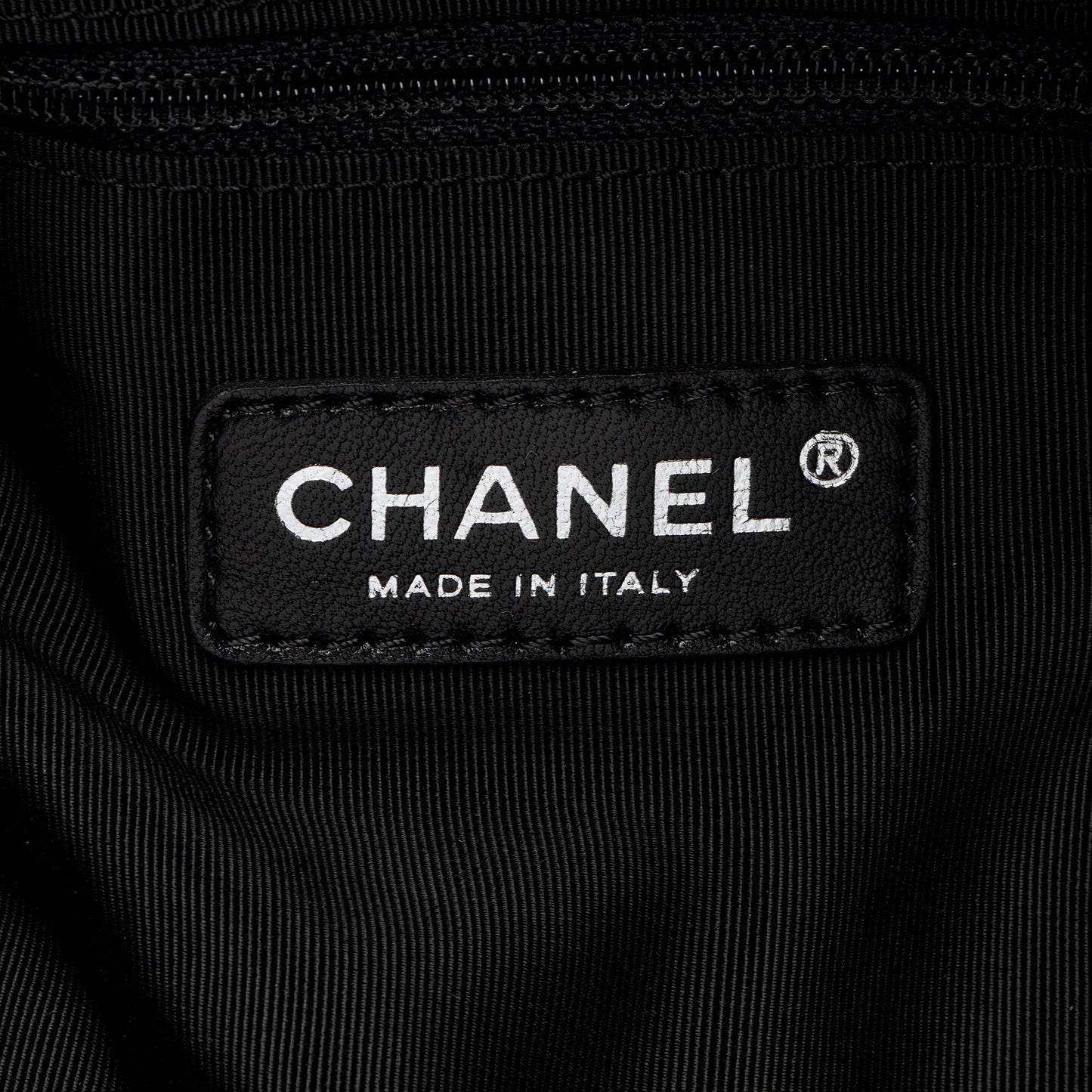 Chanel Striped Canvas Rialto Shoulder Bag (SHF-BaPjh9)