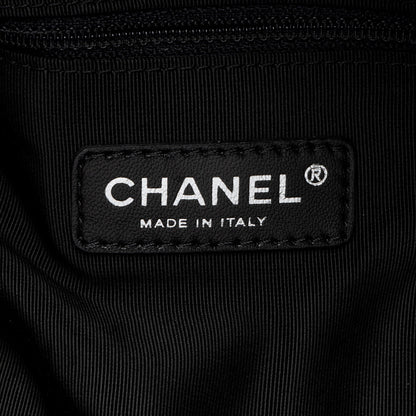 Chanel Striped Canvas Rialto Shoulder Bag (SHF-BaPjh9)