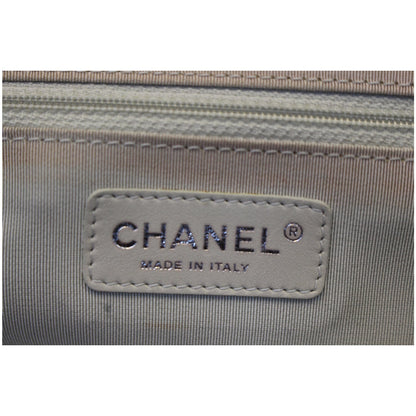 CHANEL Chain Around Quilted Leather Flap Shoulder Crossbody Bag Black