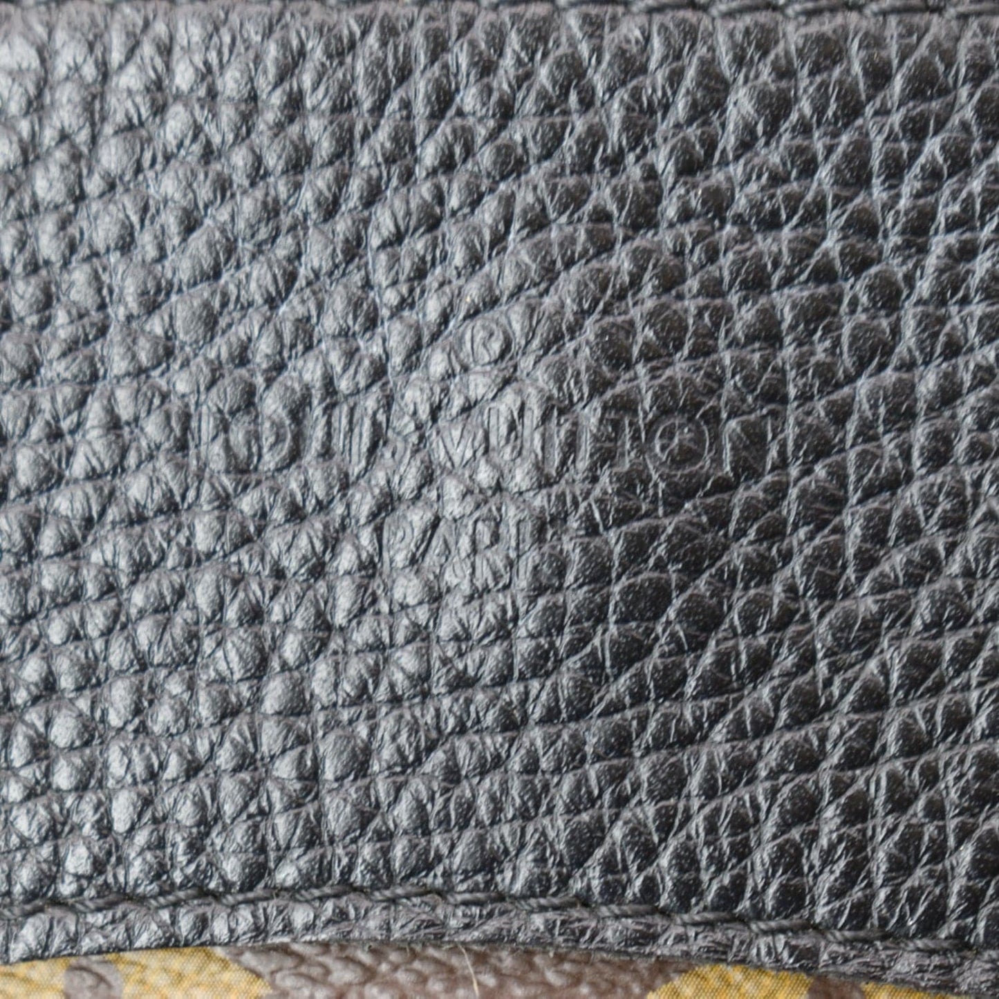 LOUIS VUITTON Retiro NM Monogram Canvas Shoulder Bag Noir