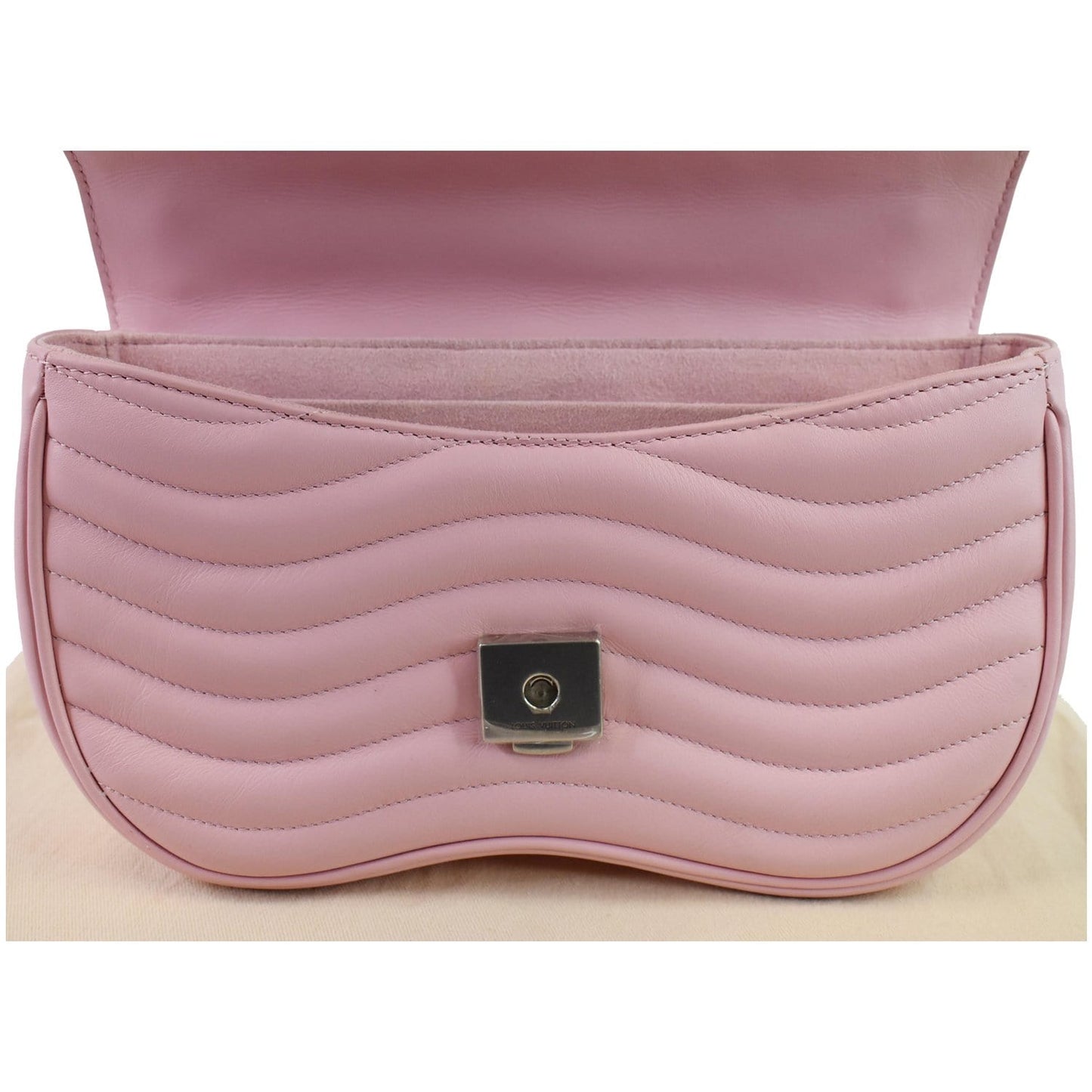LOUIS VUITTON New Wave Chain MM Calfskin Leather Shoulder Bag Rose Pink