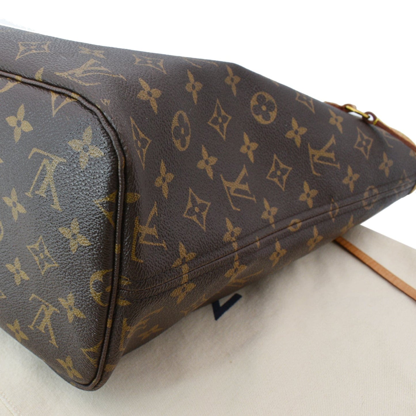 LOUIS VUITTON Neverfull MM Monogram Canvas Shoulder Bag Brown