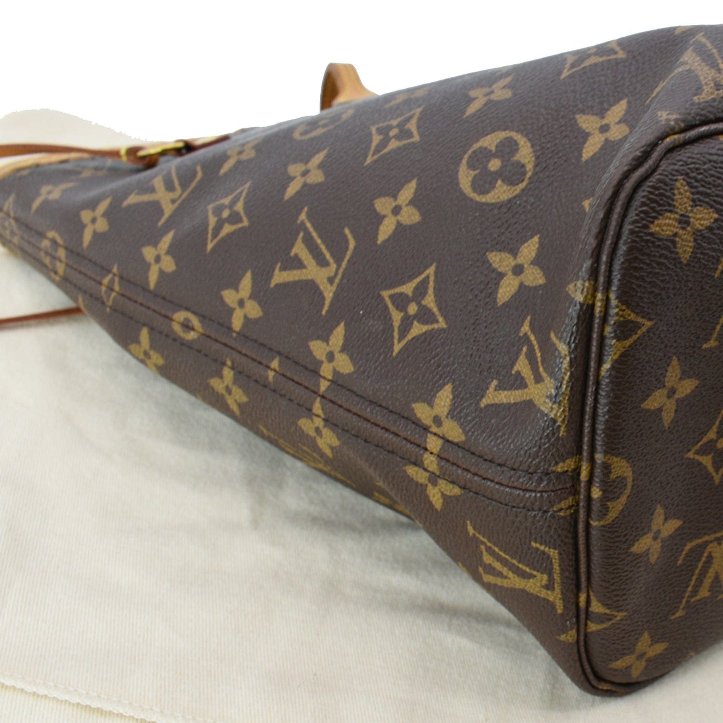 LOUIS VUITTON Neverfull MM Monogram Canvas Shoulder Bag Brown