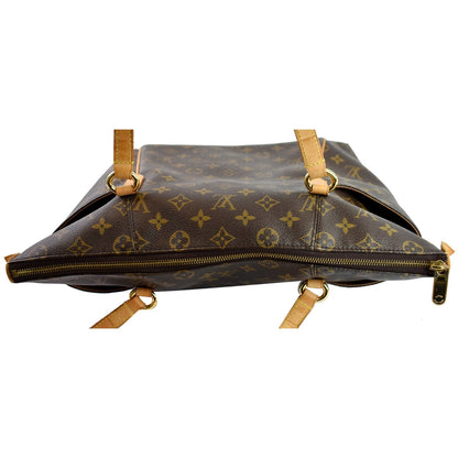 LOUIS VUITTON Totally MM Monogram Canvas Shoulder Bag Brown