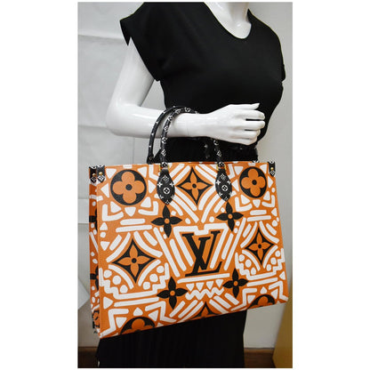 LOUIS VUITTON Onthego GM Crafty Monogram Giant Canvas Shoulder Bag Caramel