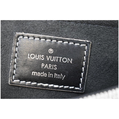 LOUIS VUITTON Chain It Monogram Canvas Shoulder Bag Black