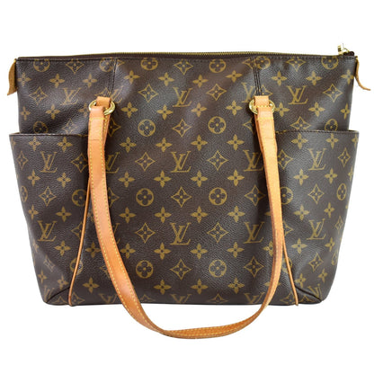 LOUIS VUITTON Totally MM Monogram Canvas Shoulder Bag Brown