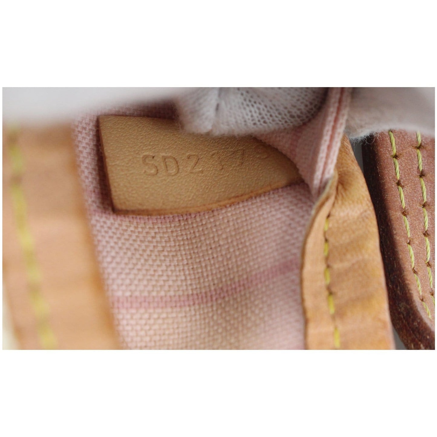LOUIS VUITTON Neverfull MM Damier Azur Tote Shoulder Bag White