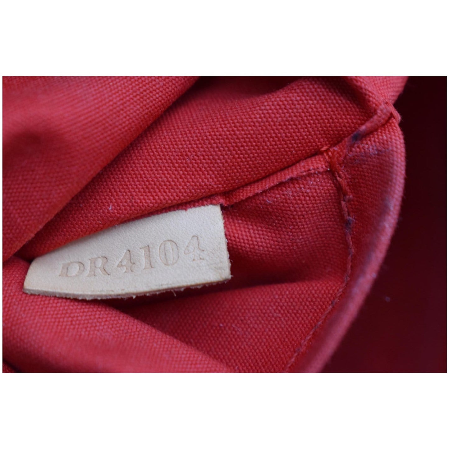 LOUIS VUITTON Montebello MM Monogram Vernis Shoulder Bag Cerise