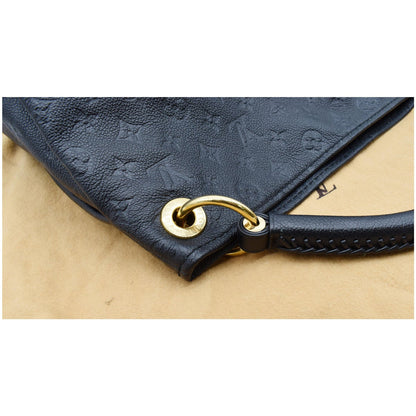LOUIS VUITTON Artsy MM Empreinte Leather Shoulder Bag Black