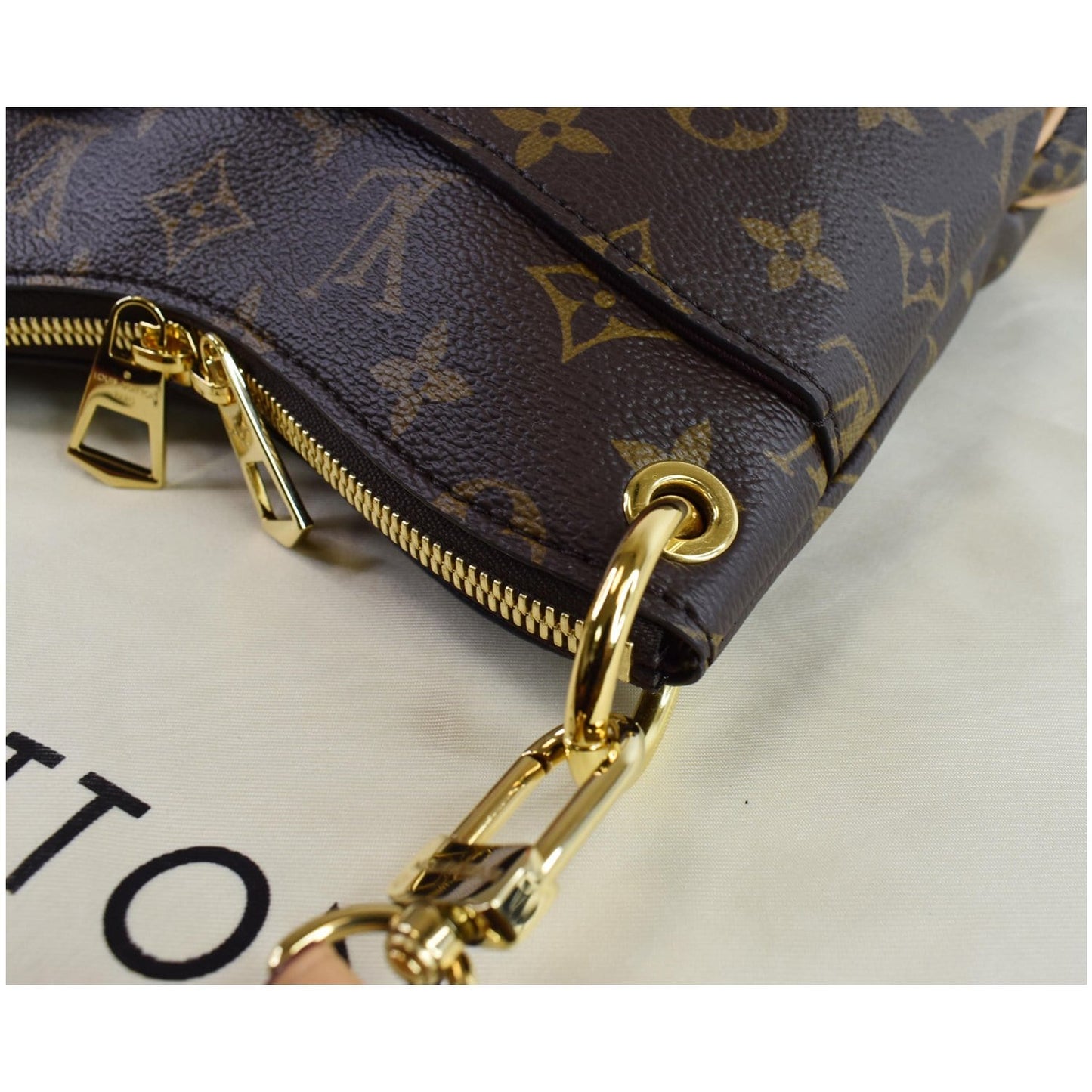 LOUIS VUITTON Odeon PM NM Monogram Canvas Shoulder Bag Natural