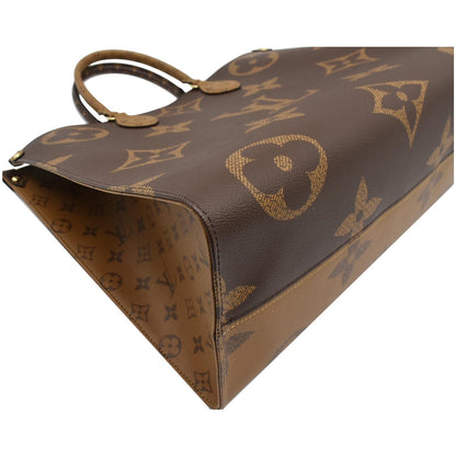 LOUIS VUITTON Onthego GM Giant Monogram Canvas Tote Shoulder Bag Brown
