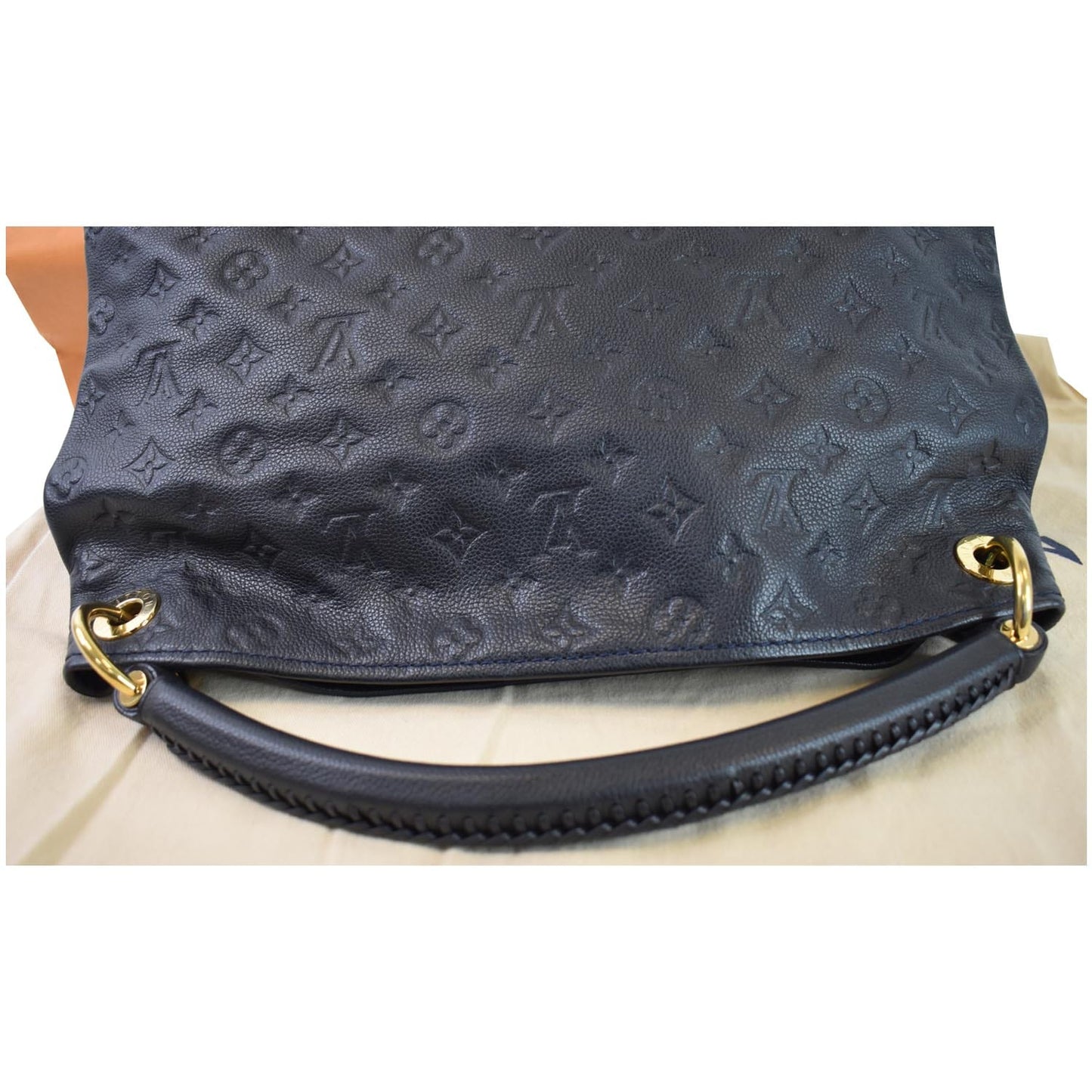 LOUIS VUITTON Artsy MM Empreinte Leather Shoulder Bag Blue