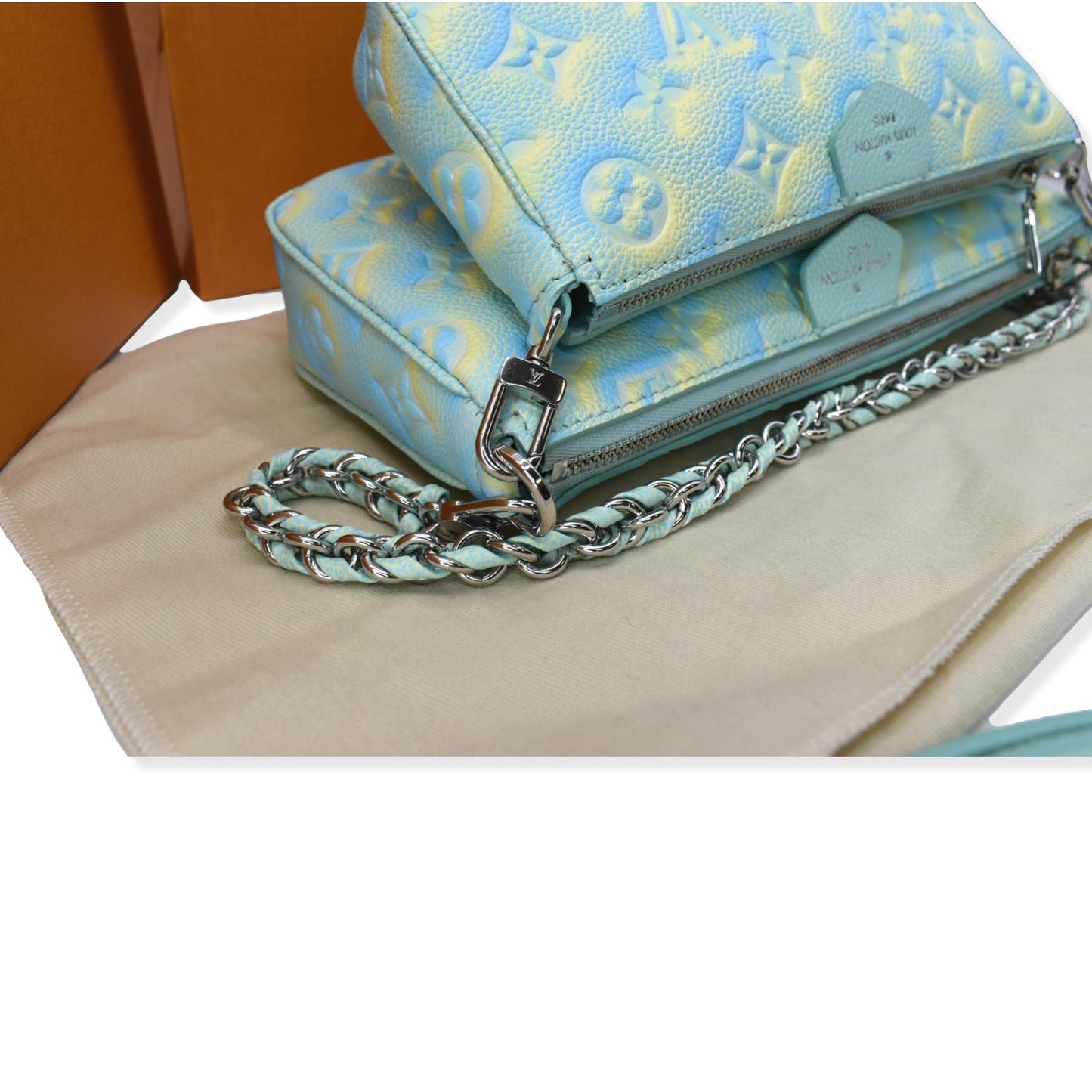 LOUIS VUITTON Multi Pochette Accessoires Monogram Empreinte Shoulder Bag