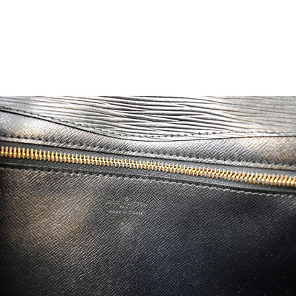LOUIS VUITTON Montaigne Pochette Epi Leather Clutch Bag Black