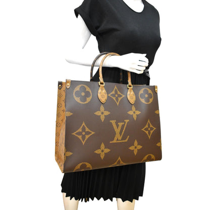 LOUIS VUITTON Onthego GM Giant Monogram Canvas Tote Shoulder Bag Brown