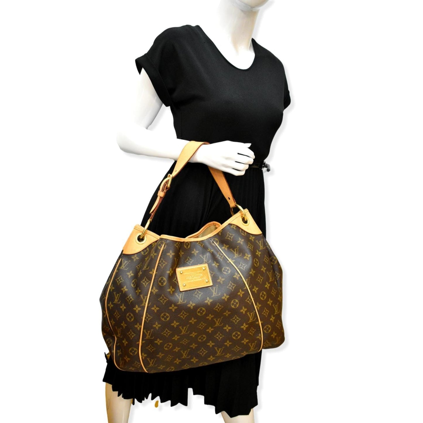 LOUIS VUITTON Galliera GM Monogram Canvas Shoulder Bag Brown
