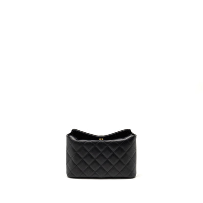 Chanel fold flap vanity clutch with chain caviar black