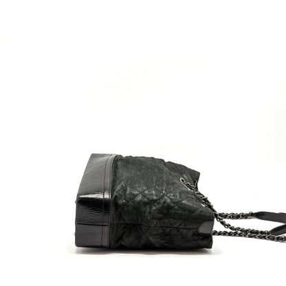 Chanel large quilted shoulder bag Calfskin black