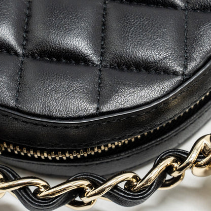 Chanel 22c Quilted Round Clutch With Chain Lambskin Black L