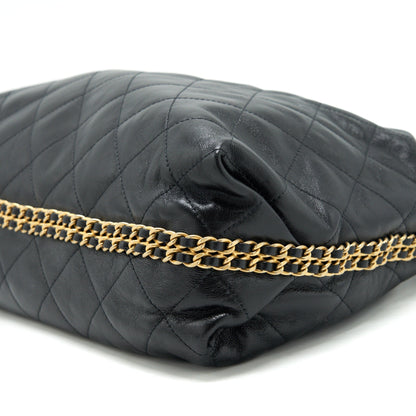 Chanel quilted shoulder bag lambskin black
