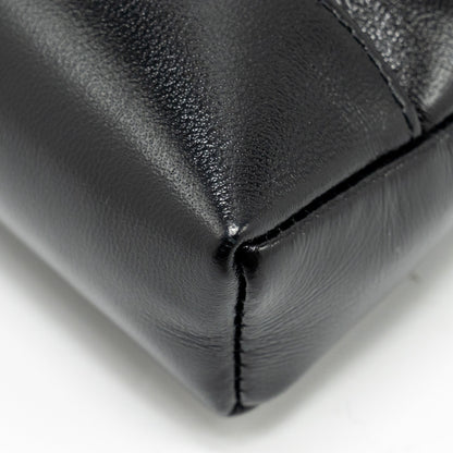 Chanel Mini 31 Clutch with Chain Shiny Lambskin Black L (Microchip)