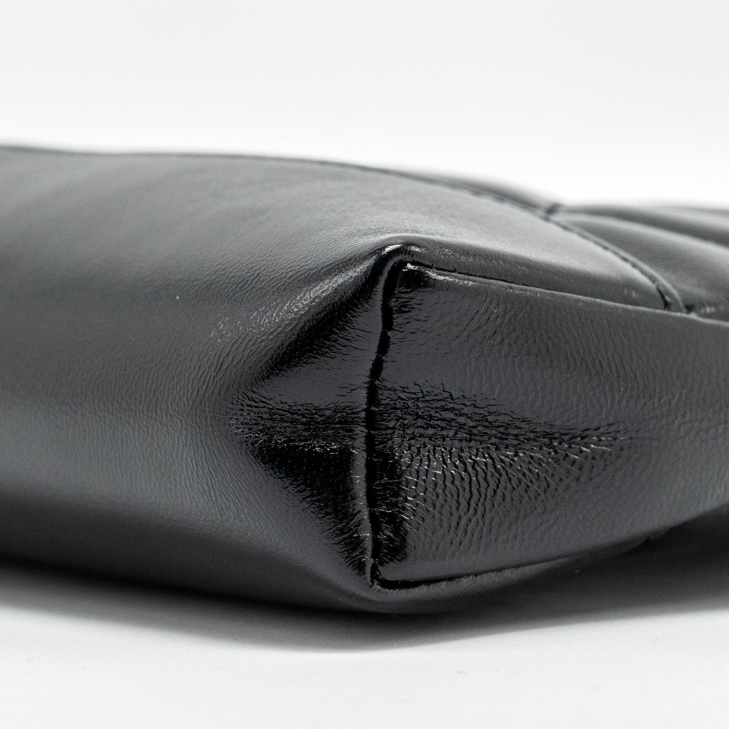 Chanel Mini 31 Clutch with Chain Shiny Calfskin Black L (microchip)