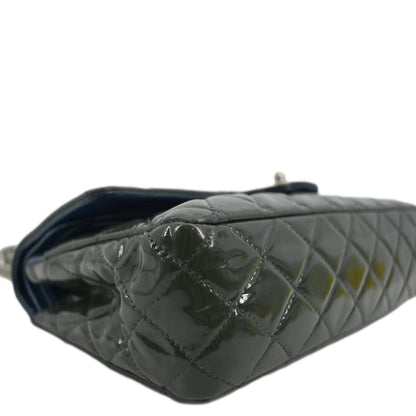 CHANEL Flap Quilted Patent Leather Shoulder Bag Green