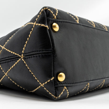 Chanel vintage quilted zip shoulder bag calfskin black