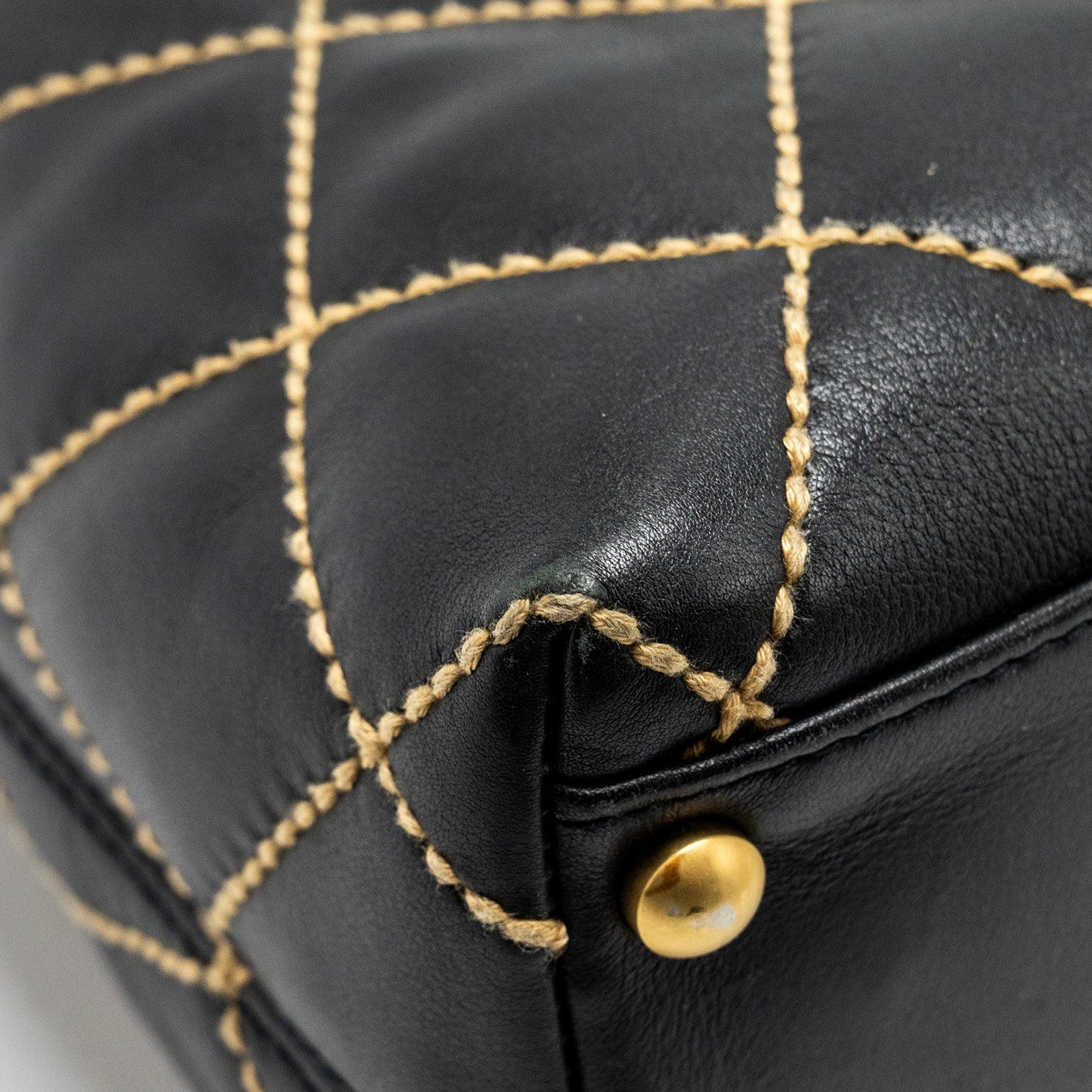 Chanel vintage quilted zip shoulder bag calfskin black