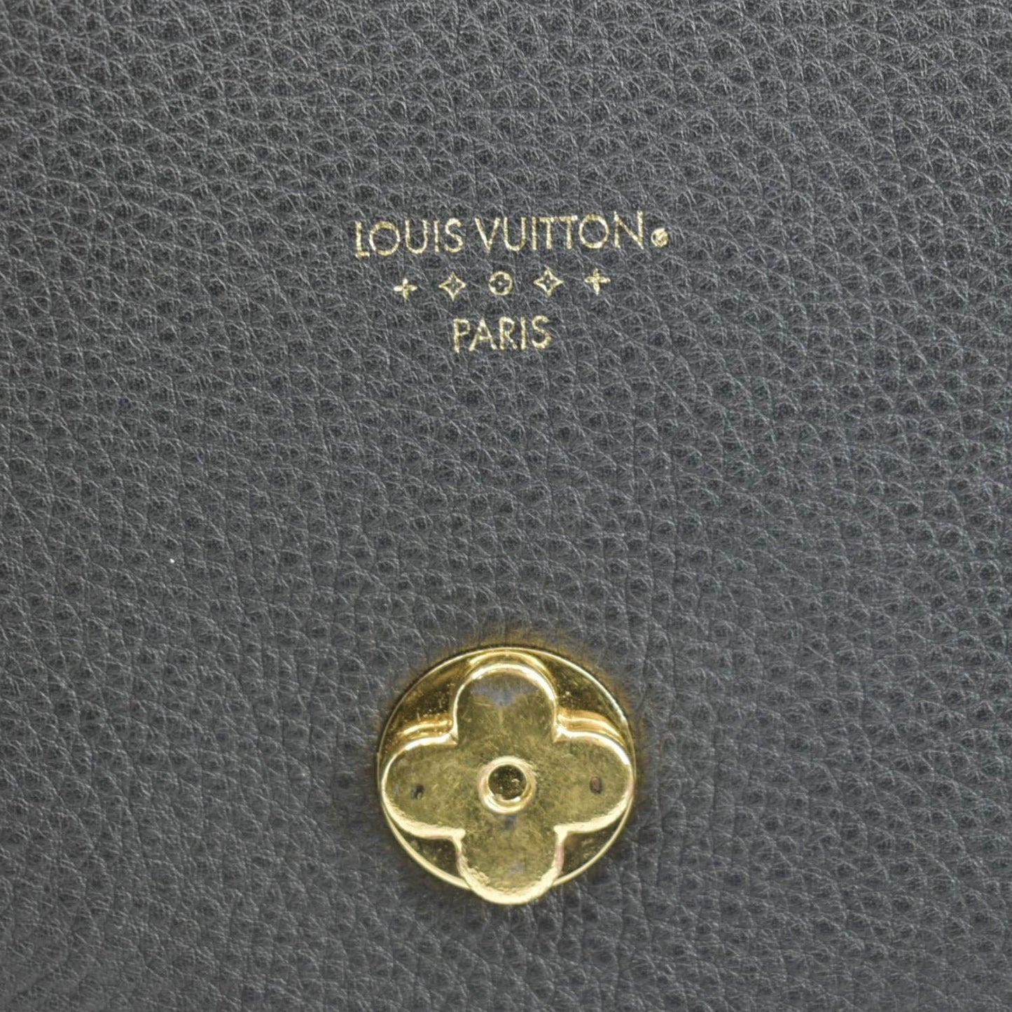 LOUIS VUITTON LV Pont 9 Soft MM Calfskin Leather Shoulder Bag Noir