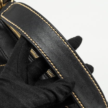 Chanel vintage quilted zip shoulder bag calfskin black
