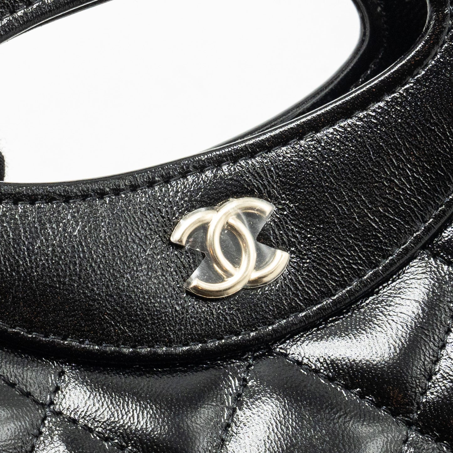 CHANEL Mini 31 Clutch With Chain Shiny Lambskin Black L (Microchip)